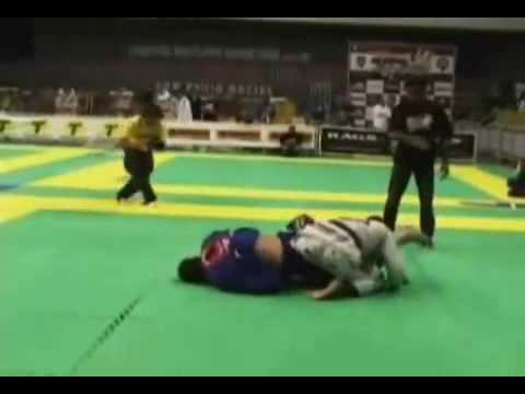 Ronaldo "Jacare" Souza Highlight