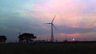 preview picture of video 'sunset&windmill'