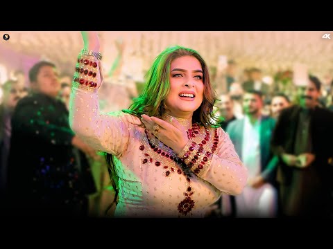 Bari Pehri Hondi Marda Di Zaat , Chahat Baloch Mujra Dance Performance 2025