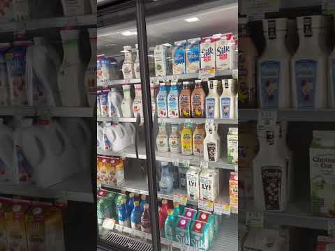 , title : 'Коровье молоко в супермаркетах Америки.'