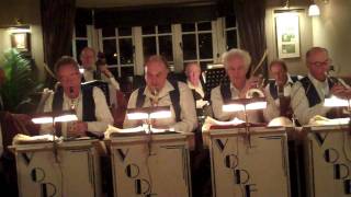 SHOWBOAT SHUFFLE - VO-DE-0-DO ORCHESTRA