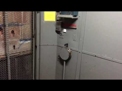 ORIGINAL MANUAL WESTINGHOUSE ELEVATOR FROM THE 1920S