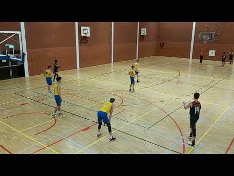 Almere Pioneers M16-1 - Celeritas Donar m16-1  Q2