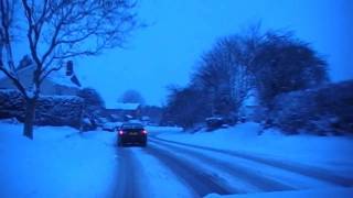 preview picture of video 'Driving Through Snow Along The B4220 Bosbury, Herefordshire, England 13th January 2010'