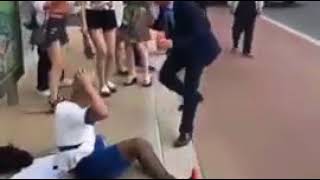 Download lagu Tersungkur, SPG cantik ini malah diketawain mp3