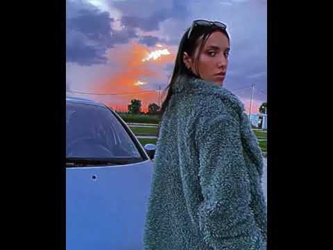 Monica Koleva - Все едно ми е (Official VHS Visualizer)