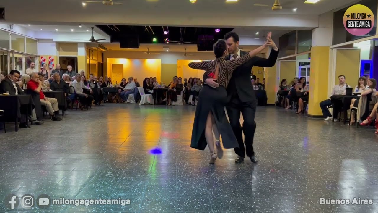 Giusy Santoro y Diego Ledesma - Milonga Gente Amiga - 09/DIC/2023 (2/2)