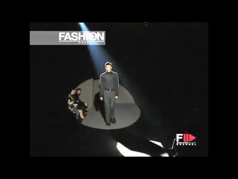 Gucci menswear fall-winter 1997-1998 part 1