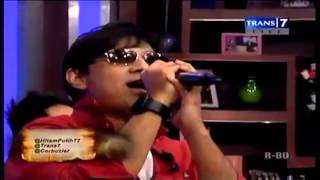Download lagu Andre Taulany Gabung ke Stinky Nyanyi Lagu Mungkinkah - Hitam Putih mp3 Download lagu Andre Taulany Gabung ke Stinky Nyanyi Lagu Mungkinkah - Hitam Putih mp3