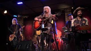 &quot;Guitar Town&quot;  Emmylou Harris w/ The Dukes @ City Winery,NYC 12-2-2017