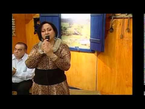 Michelle Wilson-Madame Paula canta " I Will Survive" e da Entevista