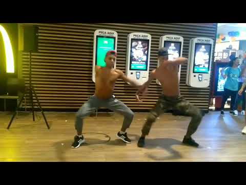 Ludmilla e Léo Santana - Invocada DVD hello mundo