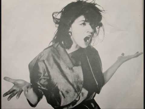 Funky Stuff - Lizzy Mercier Descloux