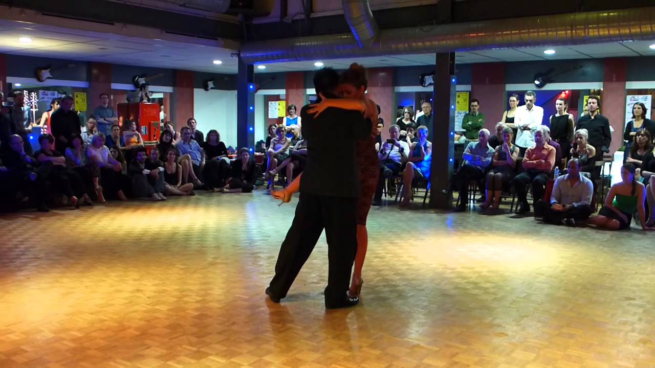 Noelia Hurtado y Carlitos Espinoza   -Tango 3- -TNT LYON TANGO- 10/04/15