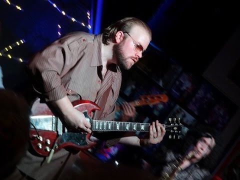 Stranger Blues - Kid Andersen at Lil Lou's BBQ on June 4th, 2015