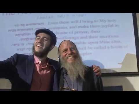 Reb Yankala Shemesh - ESO EINAI - Greeting a Taglit group at Mount Zion