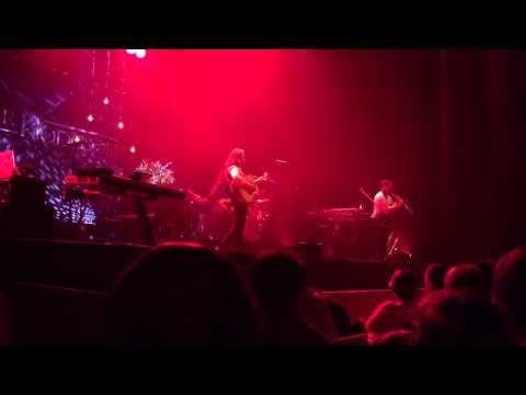 Roger Hodgson live in Paris : The Meaning