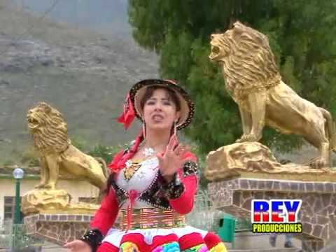 Lina Kristal Huaylarsh Coquita Verde