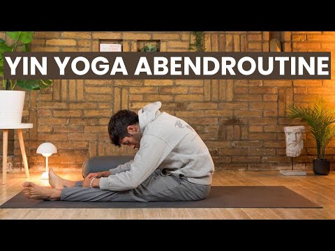 YIN YOGA EVENING ROUTINE FOR EVERY DAY - Stretching and relaxing against back pain