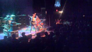 Iamdynamite Hey Girl live