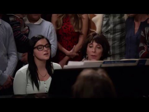 Modern Family - Alex Sings Silent Night