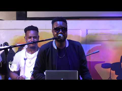 Karizma - Kimele m Live " Retour Emmery & Roody "@ Vault Cafe [ 5 /3 /19]
