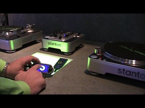 Samsung's DJ phone to beat up competition