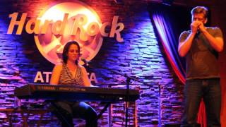 Asha Lightbearer - Renaissance (LIVE at Velvet Underground)