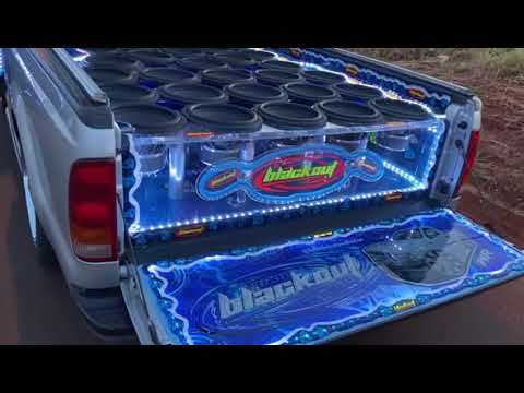 F250 BLACKOUT TODA NO ACRÍLICO 28  SUBS EVOK 900 RMS CADA 88 6X9 PIONEER 🤯