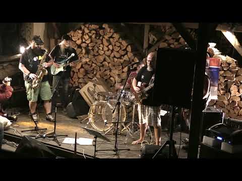 Farma - Voják v hlíně