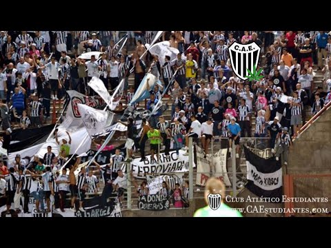 "Vengo del barrio de Caseros." Barra: La Barra de Caseros &bull; Club: Club Atlético Estudiantes