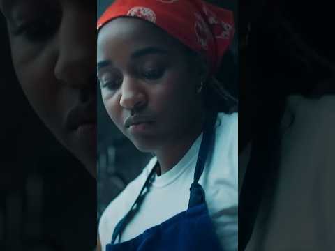 𝗧𝗛𝗘 𝗕𝗘𝗔𝗥 | 𝙎𝙮𝙙𝙣𝙚𝙮 𝙈𝙖𝙠𝙚𝙨 𝙖𝙣 𝙊𝙢𝙚𝙡𝙚𝙩 | Season 2, Episode 9 | FX Original