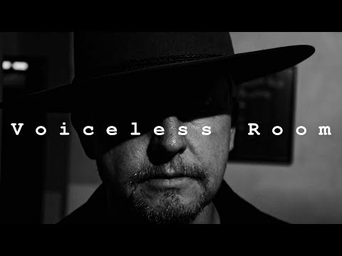 Voiceless Room