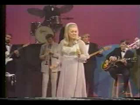 Vanda King - Medley of Great Old Standards