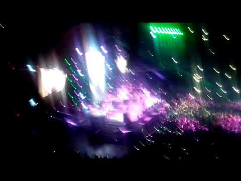 СкандаУ ft. Атанас Колев- Арабия, live @ Арена Армеец