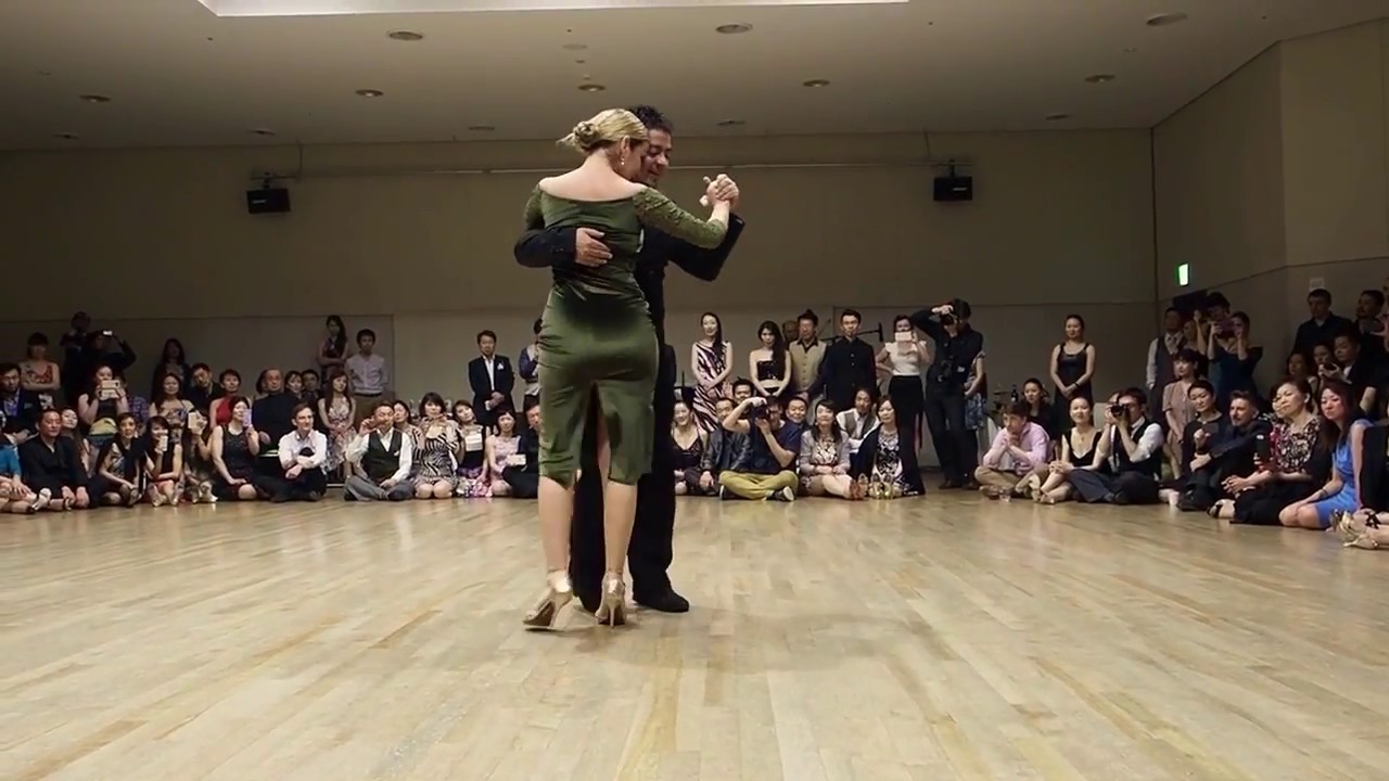 Video thumbnail for Carlitos & Noelia in Tokyo 2018 #3