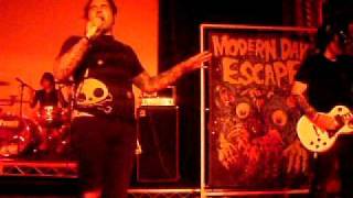 LETS GET SWEATY...AND BEAUTY KILLED THE BEAST.AVI