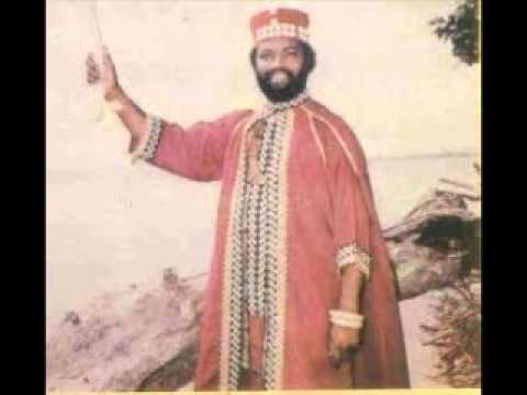 Chief Oliver De Coque- Biri Ka Mbiri