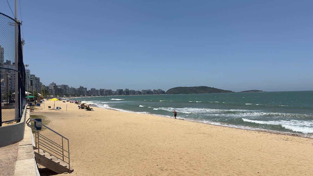 Apartamento na Praia do Morro com 3 quartos mobiliado