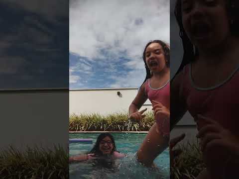 Piscina É Tudo De Bom