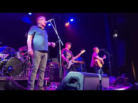 The Proclaimers - Letter from America - Auckland 24 March 23