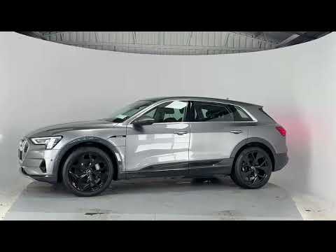 Audi e-tron TECHNIK 50 QUATTRO**NEW 22'' BLACK ALL - Image 2