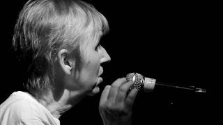 Maggie Nicols sings Stormy Weather