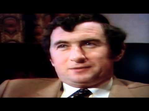 LUTON TOWN DIVISION 2 CHAMPIONS 1981/82 FEATURE PART 2