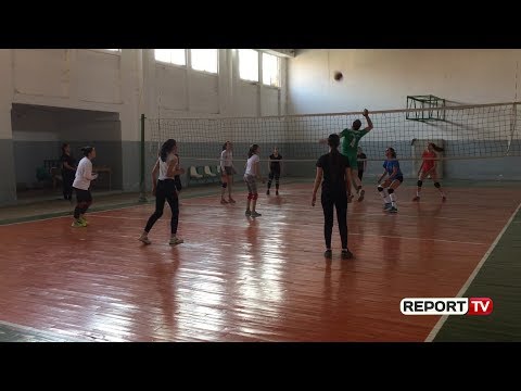 Report Tv - Apolonia shkruan historinë në volejboll, së shpejti edhe pallati i ri i sportit