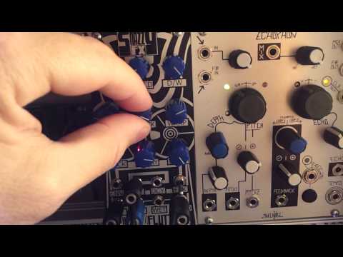 Snazzy FX Wow and Flutter Eurorack. Sine wave.