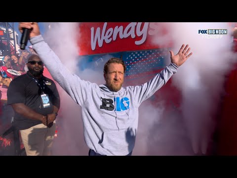 Dave Portnoy addresses Ohio State fans in Big Noon Kickoff Grand Entrance