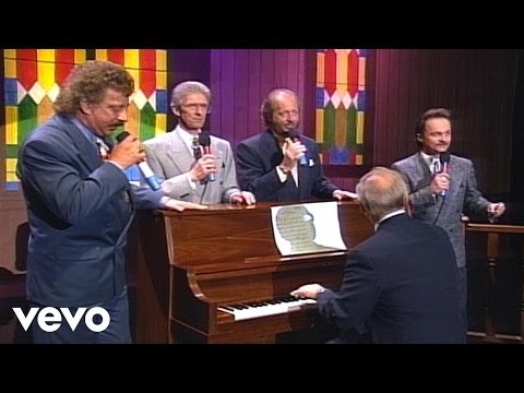 Bill & Gloria Gaither - Daddy Sang Bass [Live] ft. The Statler Brothers