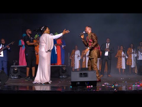 L'or Mbongo Feat José Nzita   -Mosala Na Ekulusu (  Concert #Célébration 20ans#)