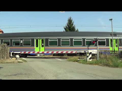 Passaggio a livello di via Stazione - Terzo (AL) / Level Crossing / Passage à niveau / Paso a nivel